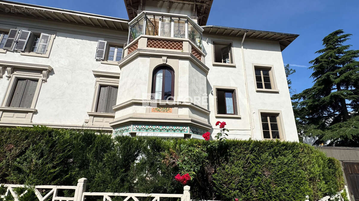 Appartement à LYON-5E