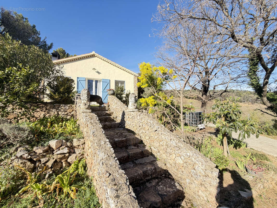 Maison à MOISSAC-BELLEVUE
