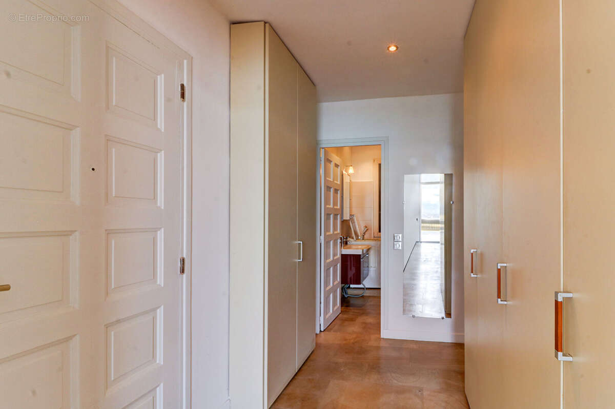 Appartement à THEOULE-SUR-MER