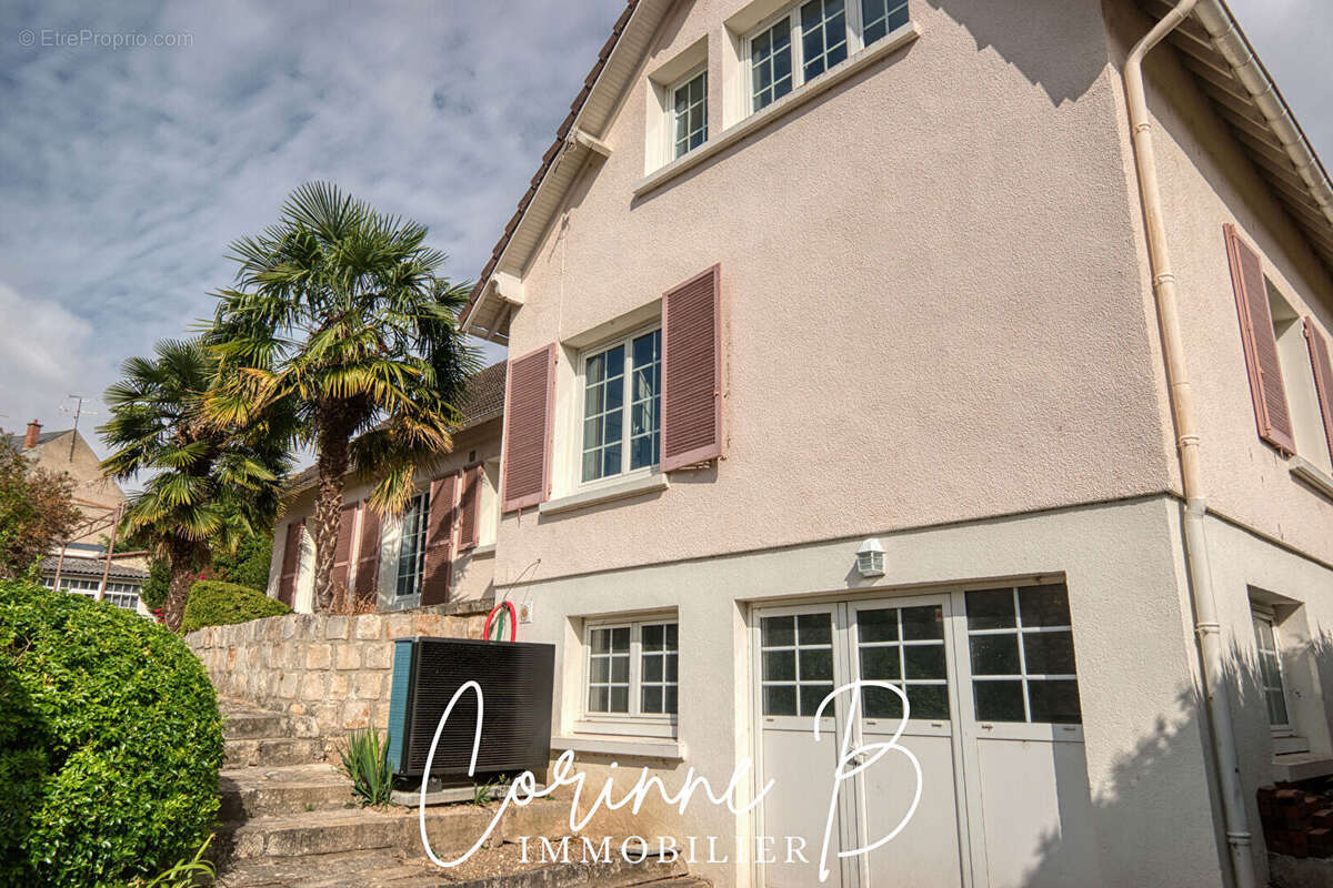 Maison Le Malesherbois  6 pièce(s) de 128m² - photo 18