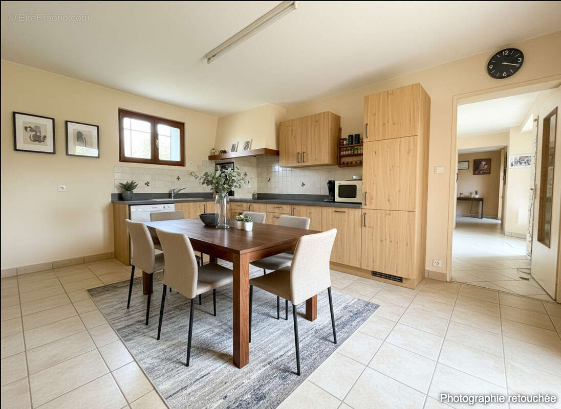 Maison à SAINT-JEAN-DE-MOIRANS