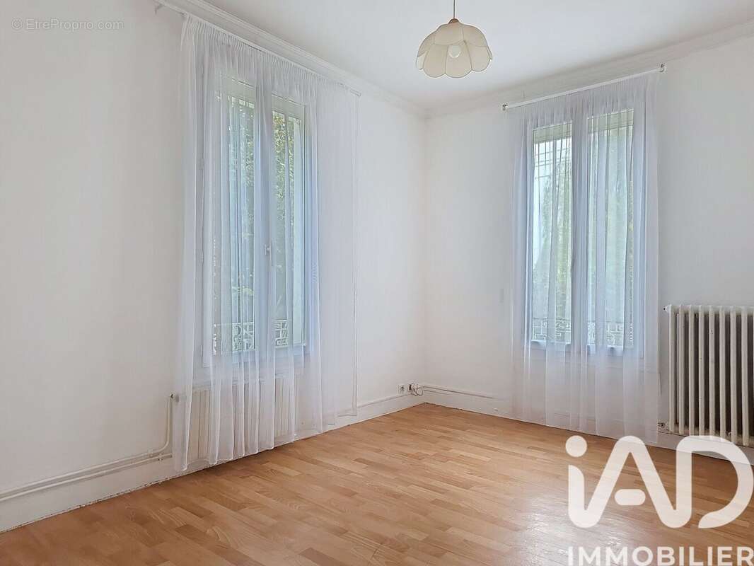 Photo 4 - Maison à VILLIERS-SUR-MARNE