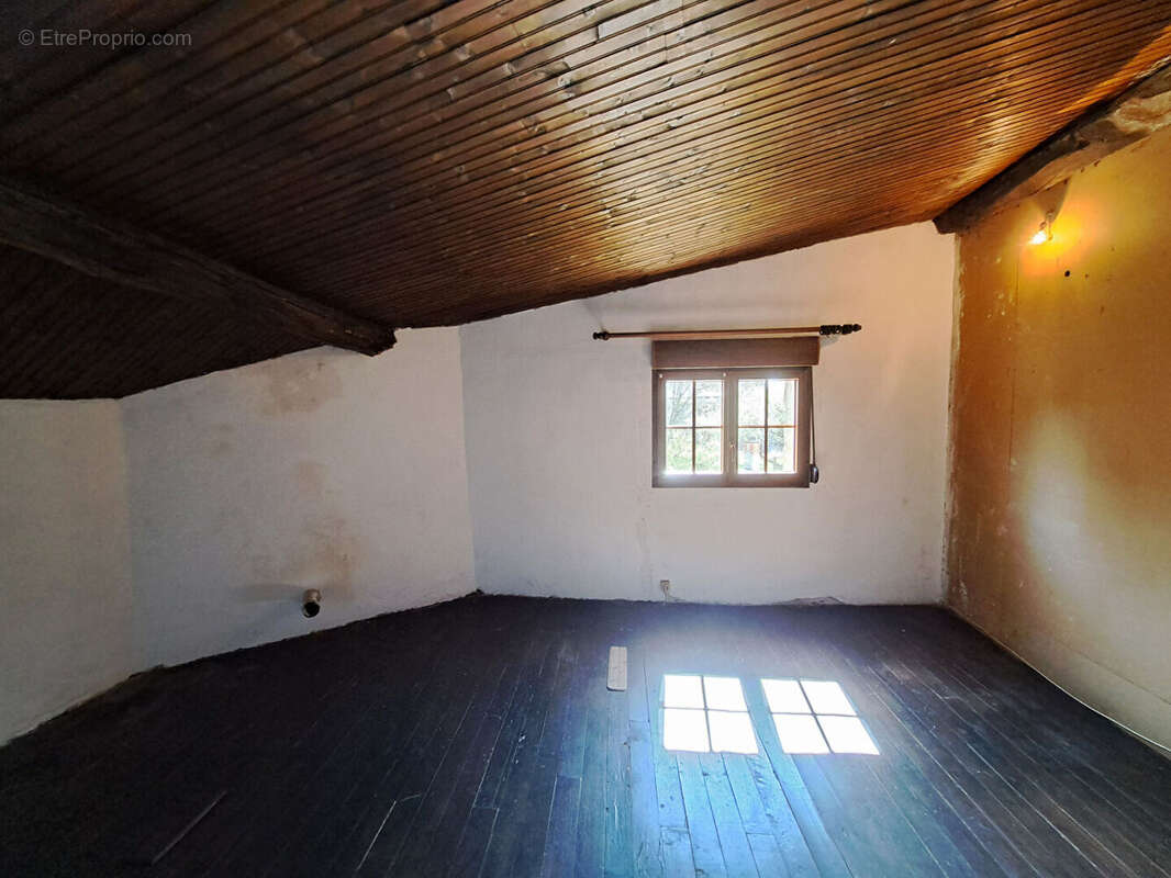 Maison à SAULCES-MONCLIN