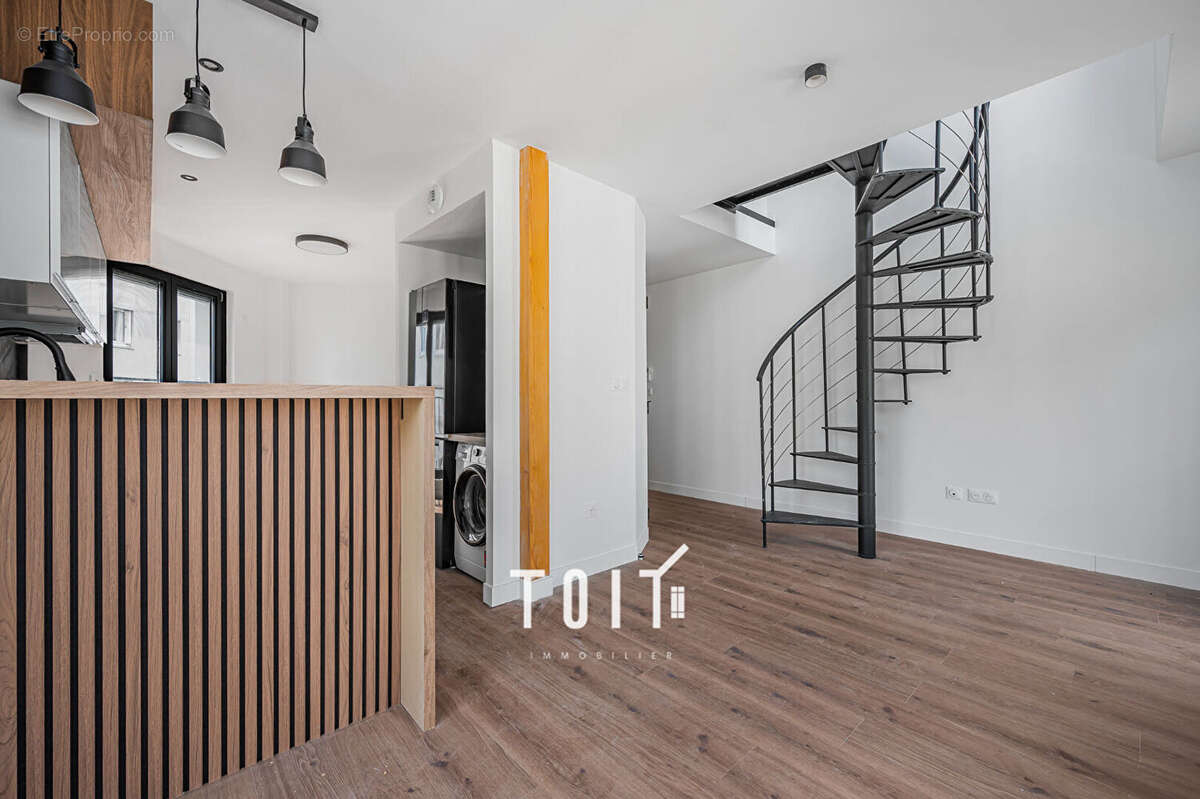 Appartement à PARIS-12E