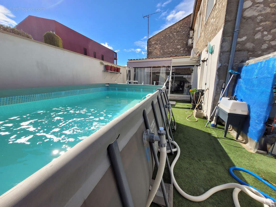Fleury d'Aude Vente en nue-propriété Appartement de type 3 bis, avec terrain de 90 m2 parking. - photo 13