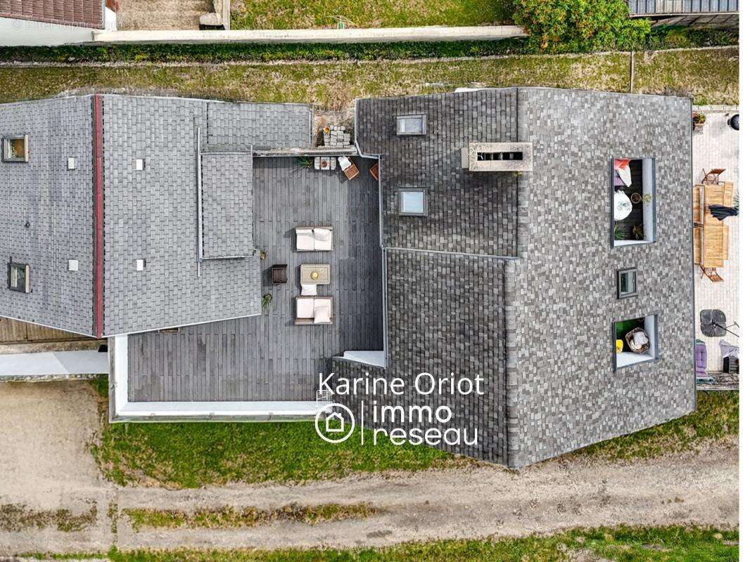 Maison à CARRIERES-SUR-SEINE