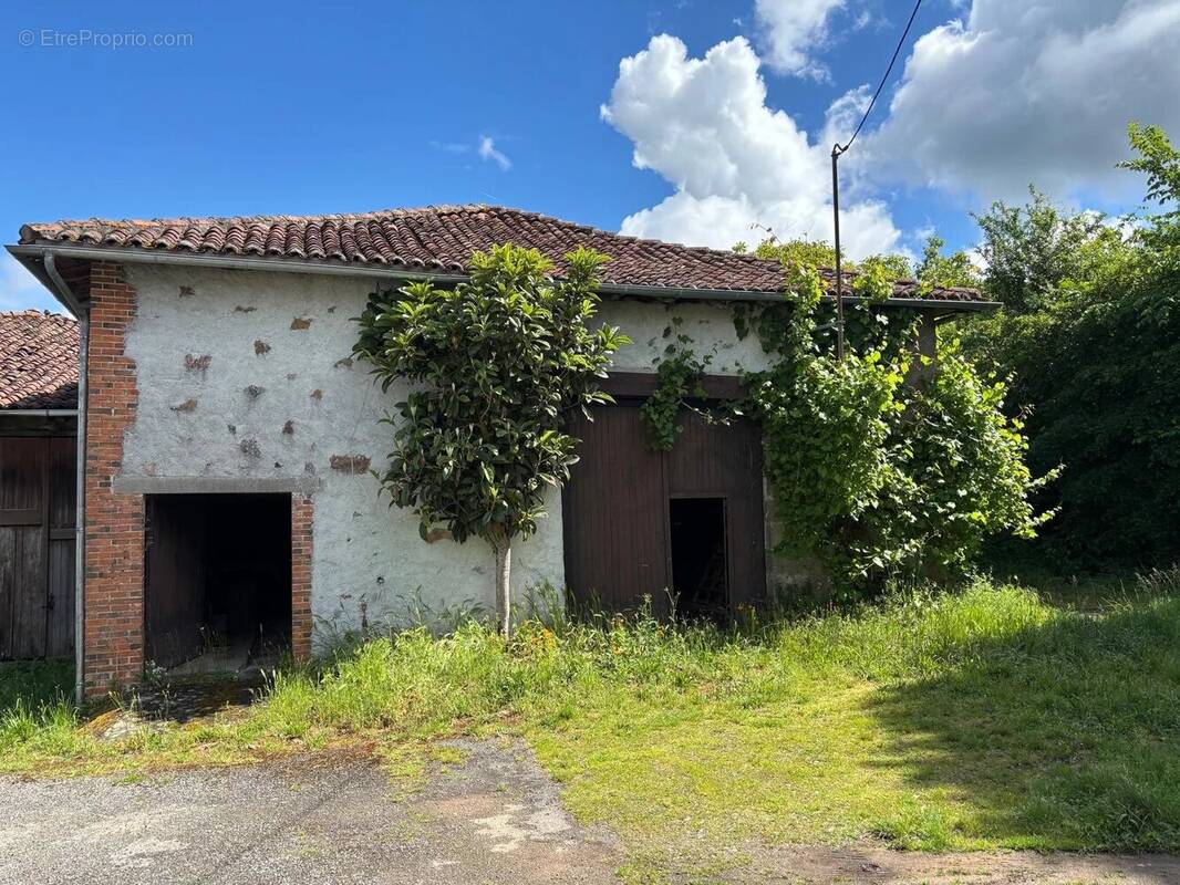 Maison à CHABRAC
