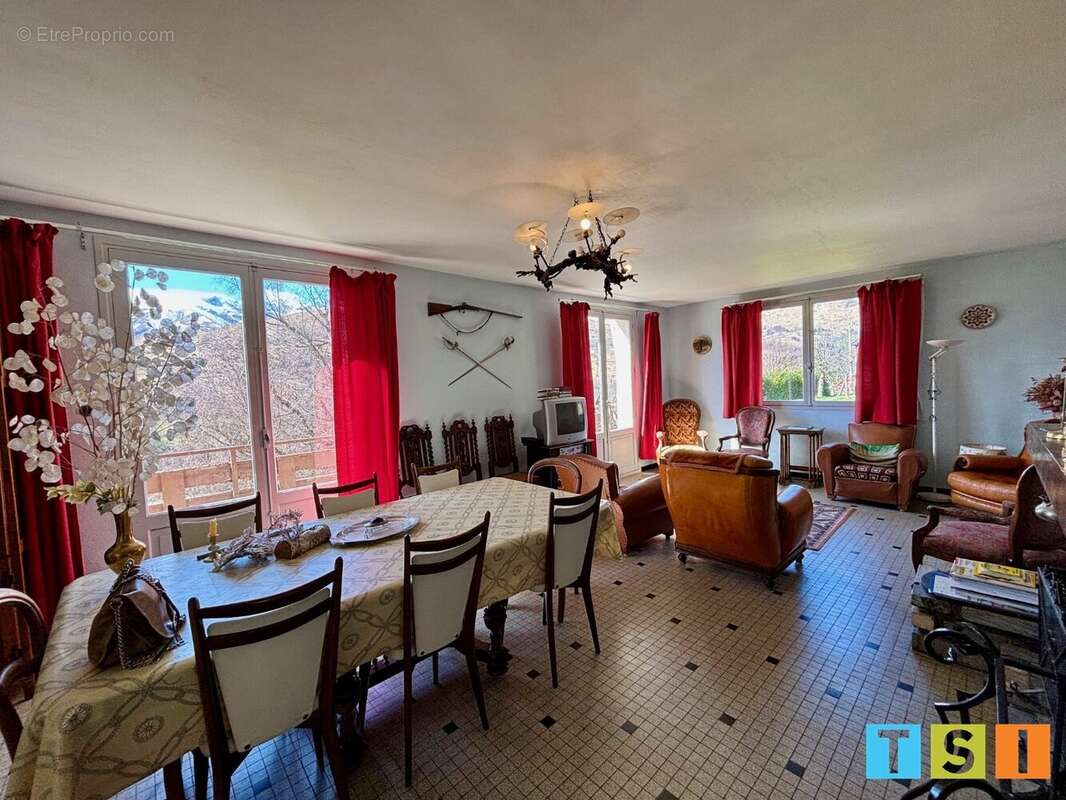 Rare! Maison dans village typique, vue panoramique exceptionnelle sur la montagne - photo 3