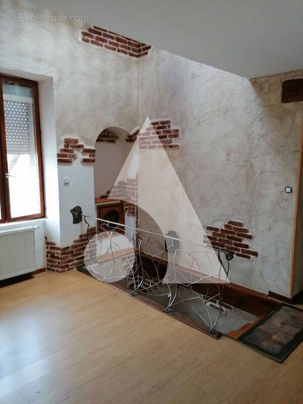 Maison à MONTCEAU-LES-MINES