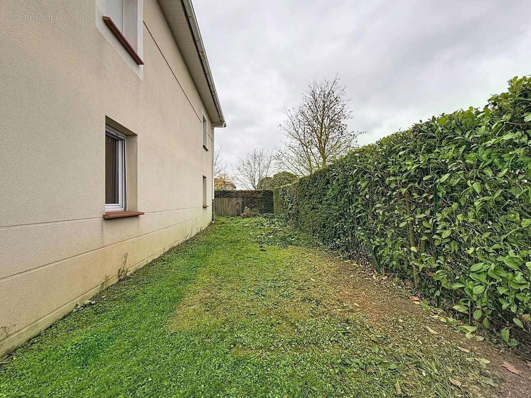 Photo 8 - Appartement à FROUZINS