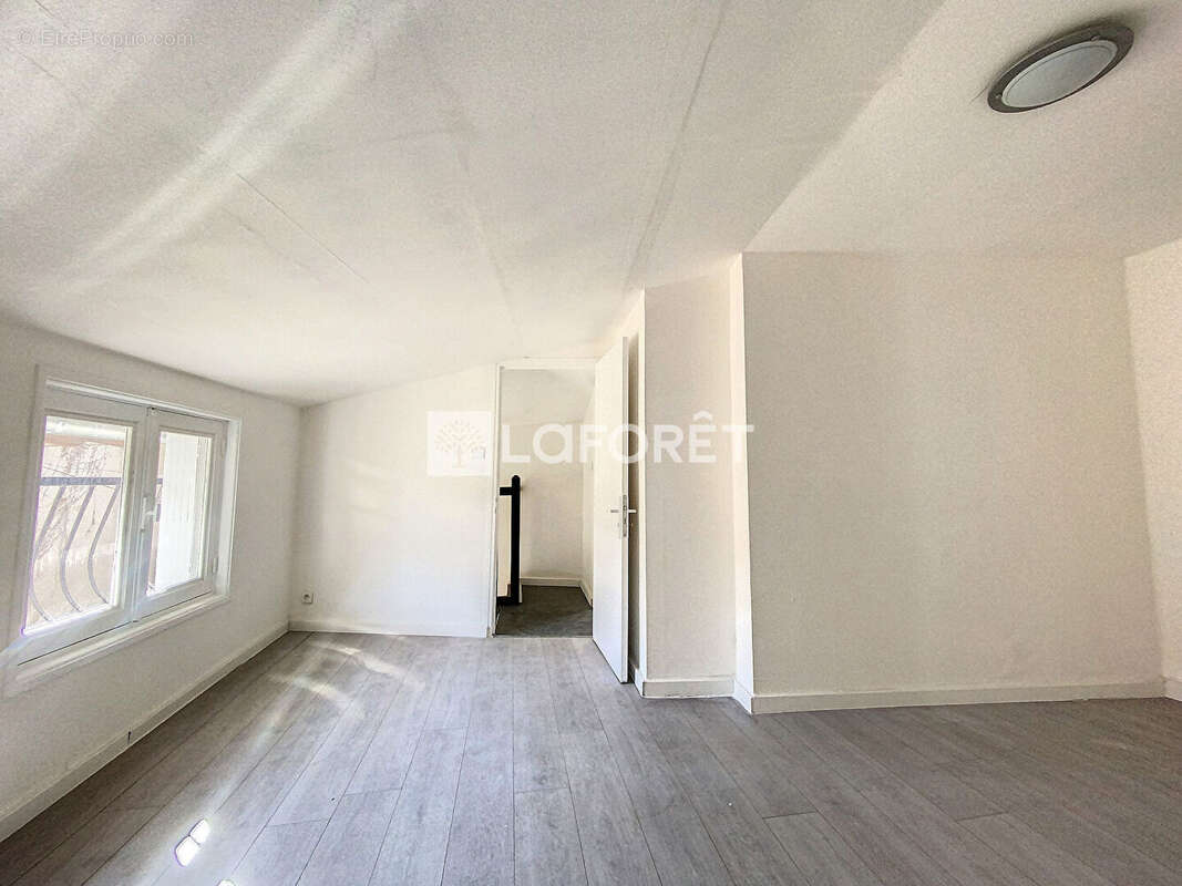 Maison à VILLEMUR-SUR-TARN