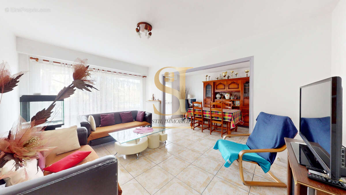 Appartement à EVRY