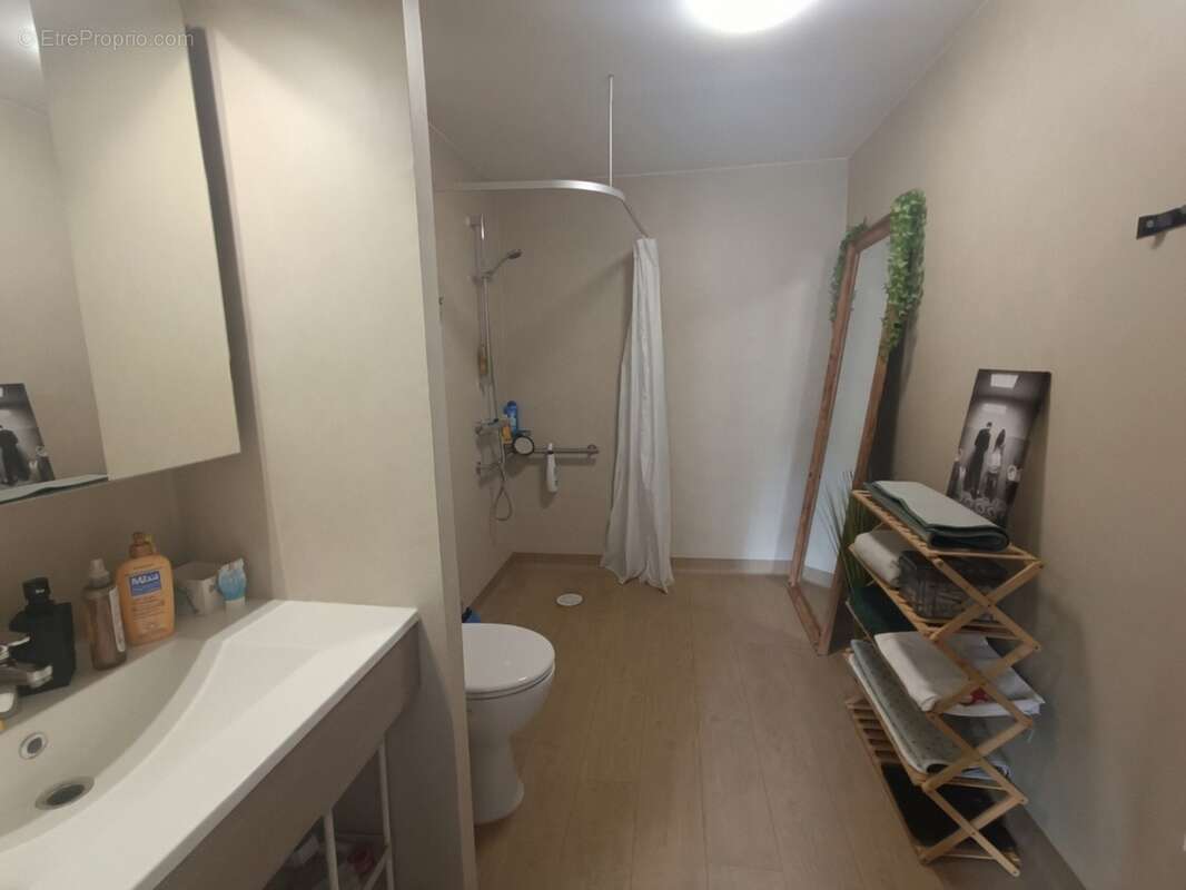 Saint-Ouen (93400) – T2 de 40 m² (résidence services), meublé, PMR, DPE B, balcon – 5e/6 - photo 5