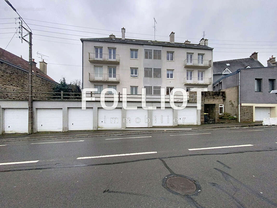 Appartement à FOUGERES