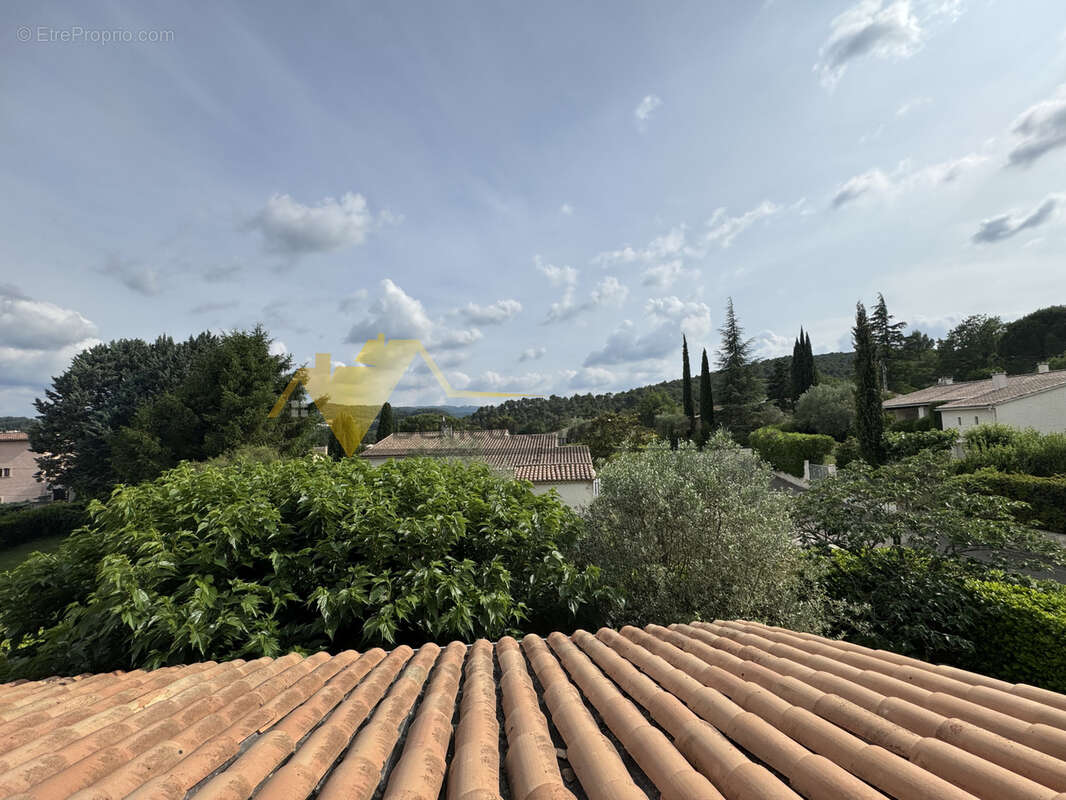 Maison à VAISON-LA-ROMAINE