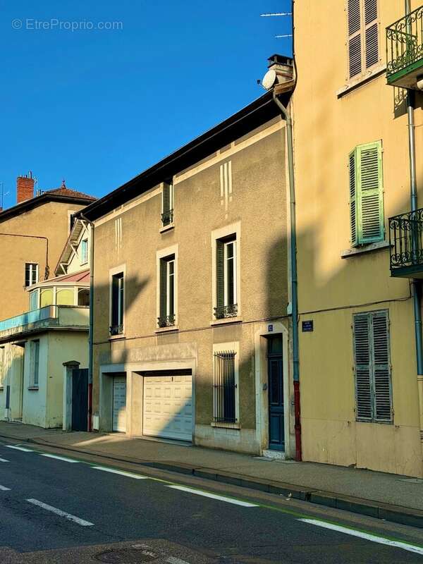 Maison à BOURG-EN-BRESSE