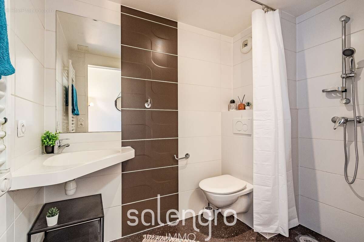 Appartement à LYON-7E