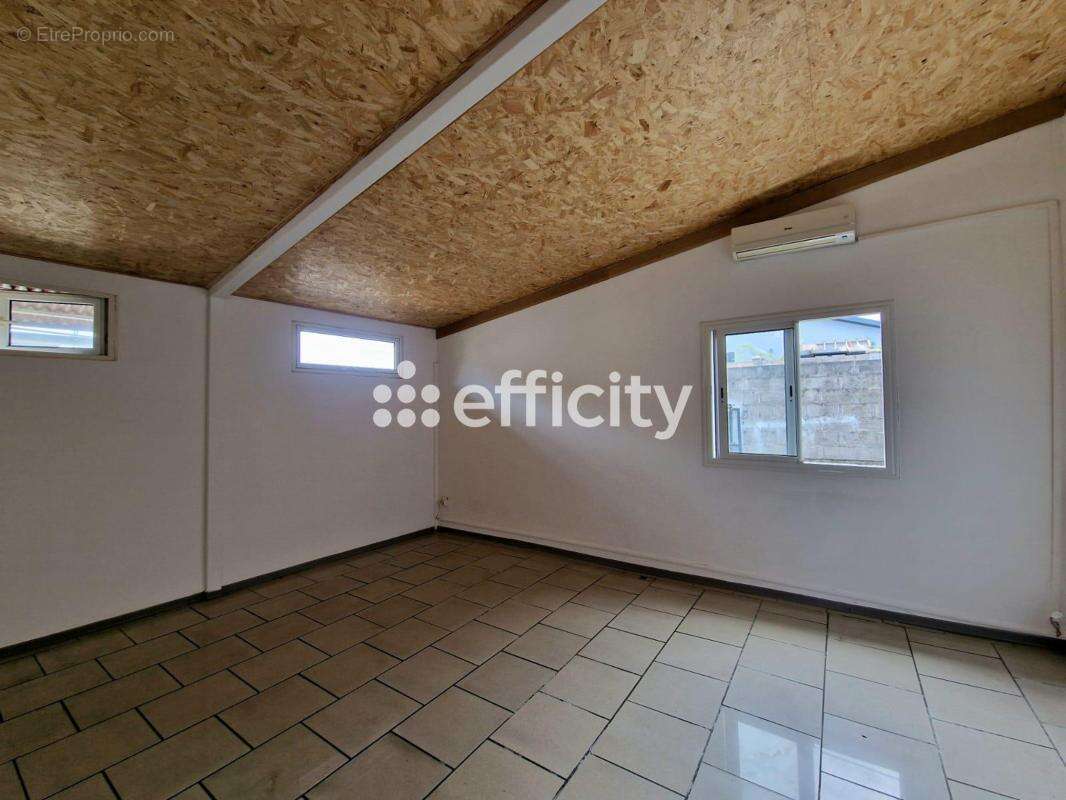 Maison à BRAS-PANON