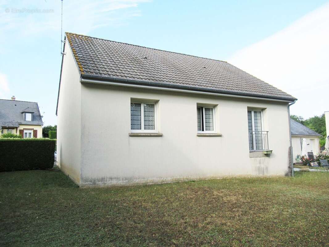 Maison 80 m² à Mayenne  - photo 2