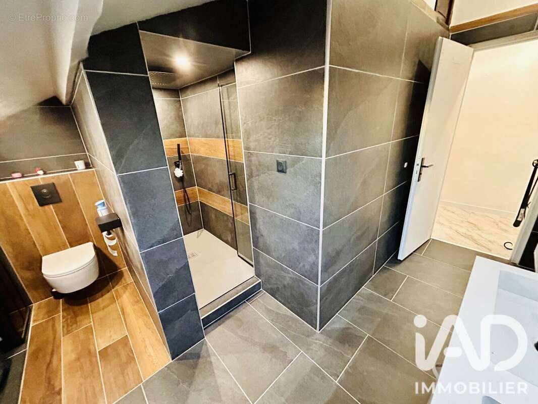 Appartement 75 m² à Knutange  - photo 6