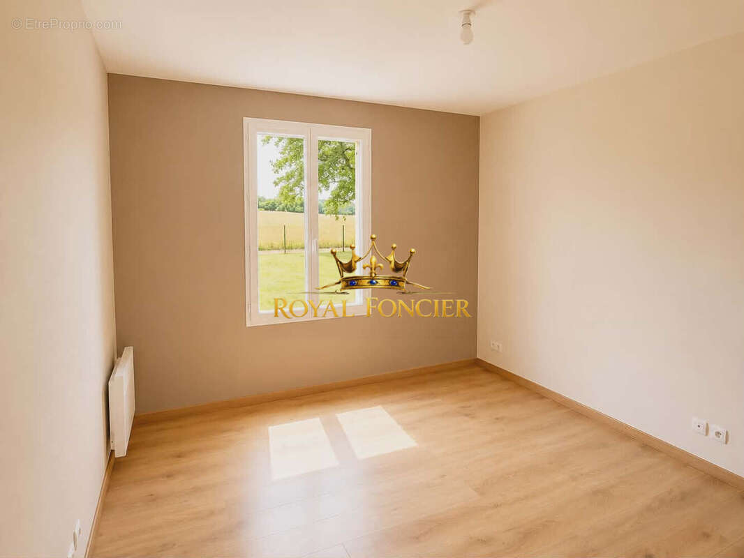 Maison 100 m² à Yzeures-Sur-Creuse  - photo 8