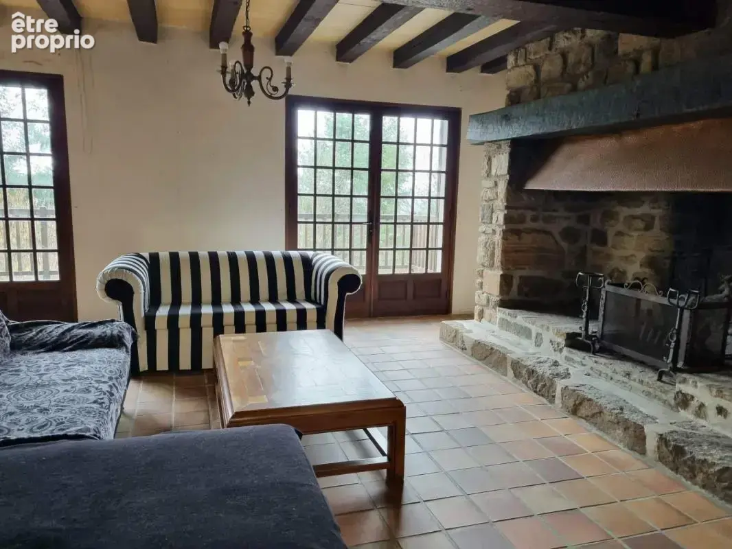 Albussac- Beynat -Grande maison sur 3000 m2 terrain - photo 10