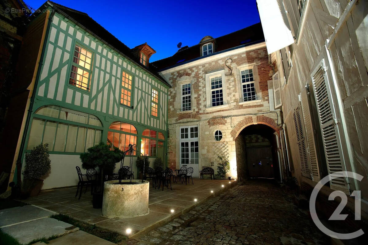 Autre à TROYES