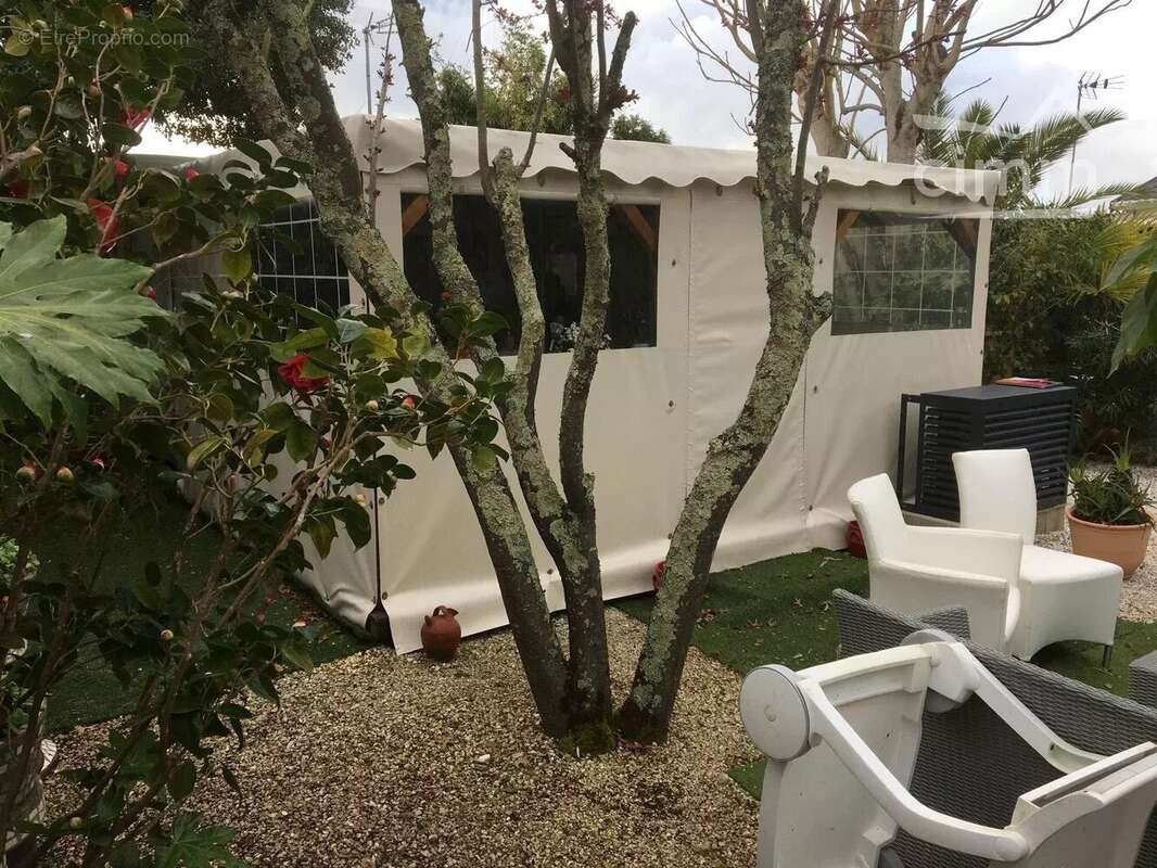 Terrain à GUJAN-MESTRAS