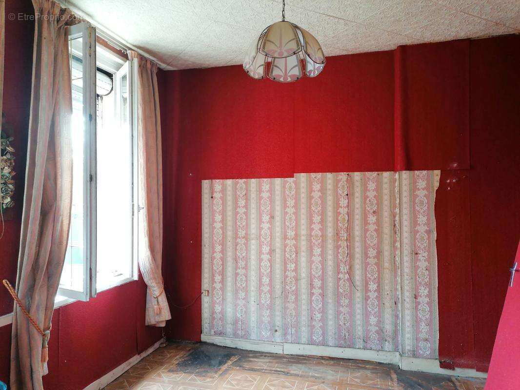 Maison individuelle a la campagne a renover entierement - photo 8
