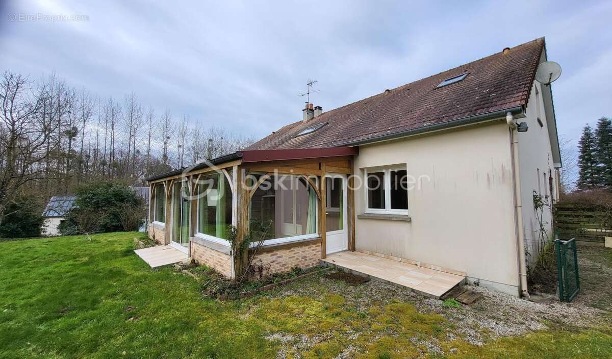 Maison à MESNIL-CLINCHAMPS