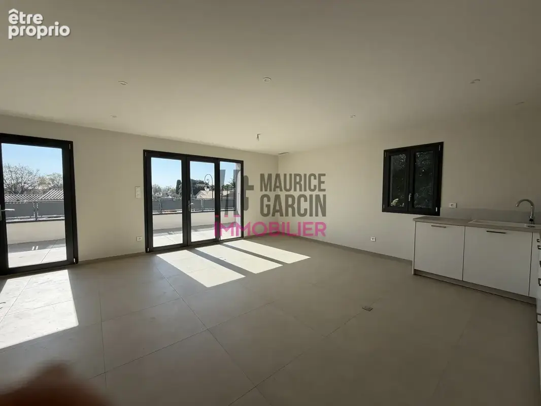 Appartement 3 pièces 77 m² à vendre à Velleron (84740) - photo 4