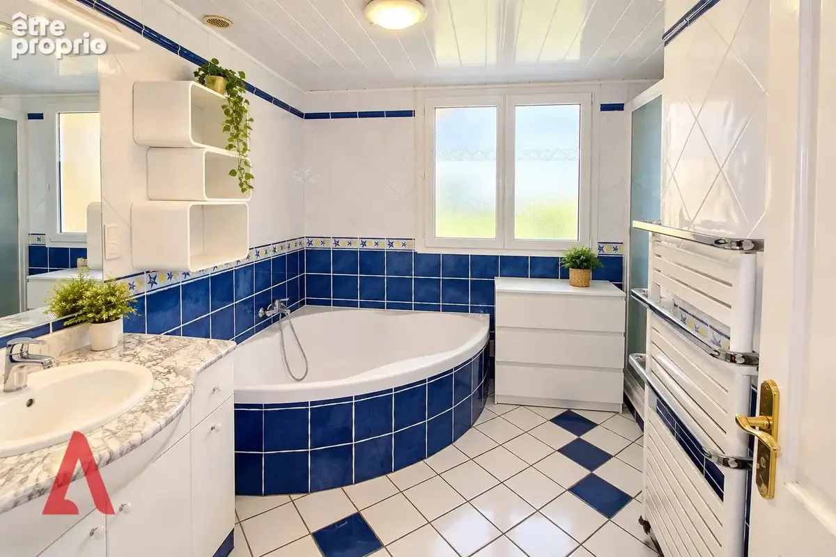 Coup de cur à servian  maison de charme avec piscine et garage  120 m²  3 chambres  270 000  - photo 7