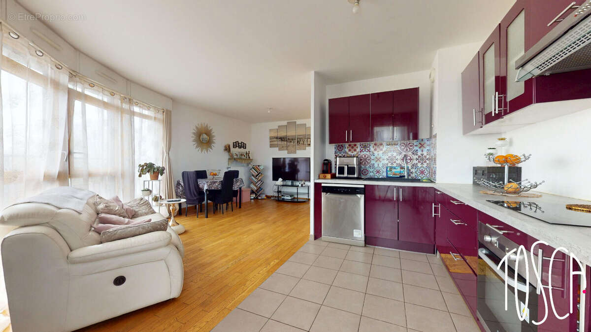 Appartement à THIAIS