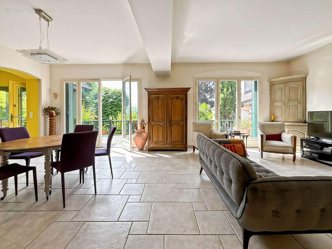 Maison à PORCHEVILLE