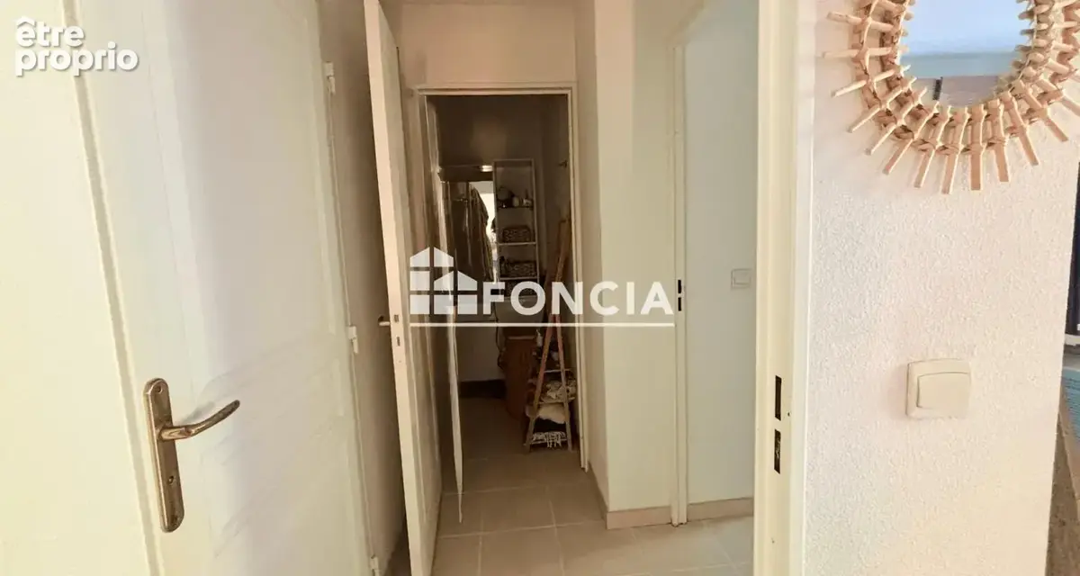 Hauteurs St Laurent du Var - Appartement 2 pièces 43.74m2 - parking - piscine -loué - photo 5