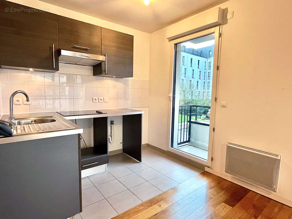 Appartement 61 m² à Asnieres-Sur-Seine  - photo 2