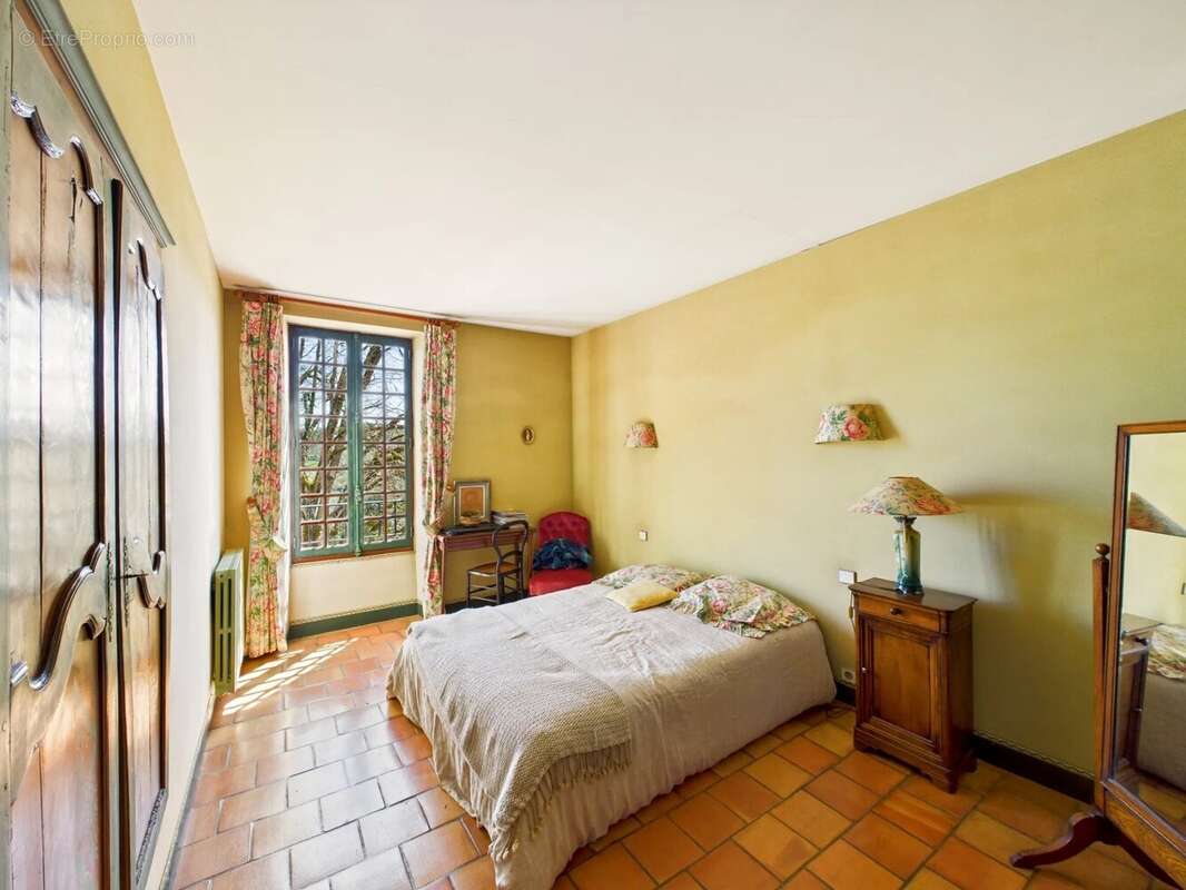 Maison à CORDES-SUR-CIEL