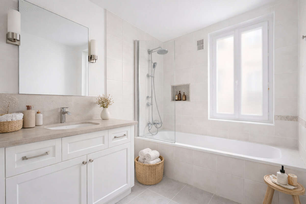 Appartement à PARIS-11E
