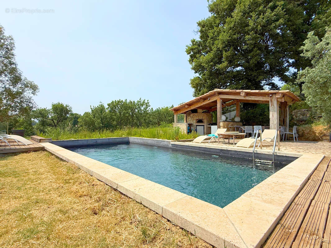 Maison à FORCALQUIER