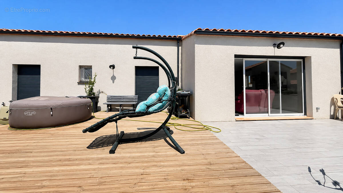 Maison à PEYRIAC-MINERVOIS