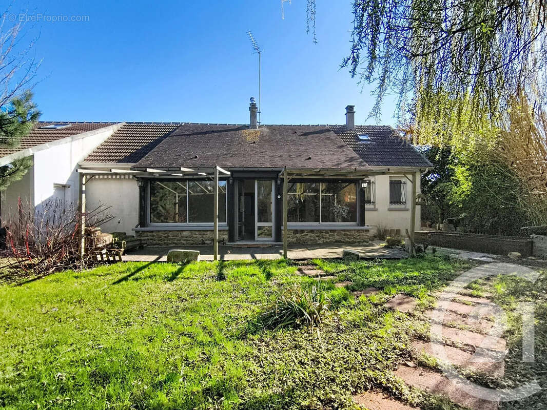 Maison à NANGIS