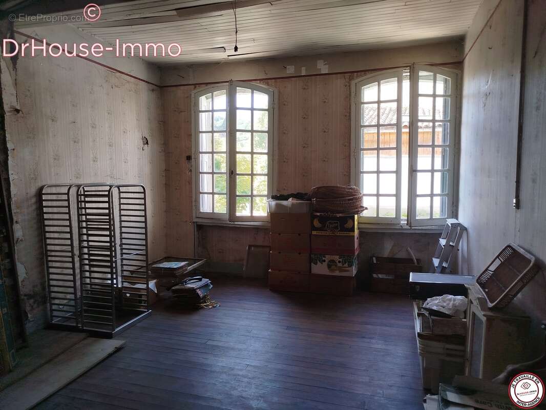 Maison à SAINTE-COLOMBE-SUR-L&#039;HERS