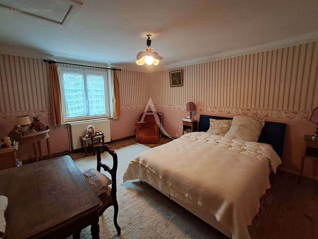 Maison à BRAY-EN-VAL