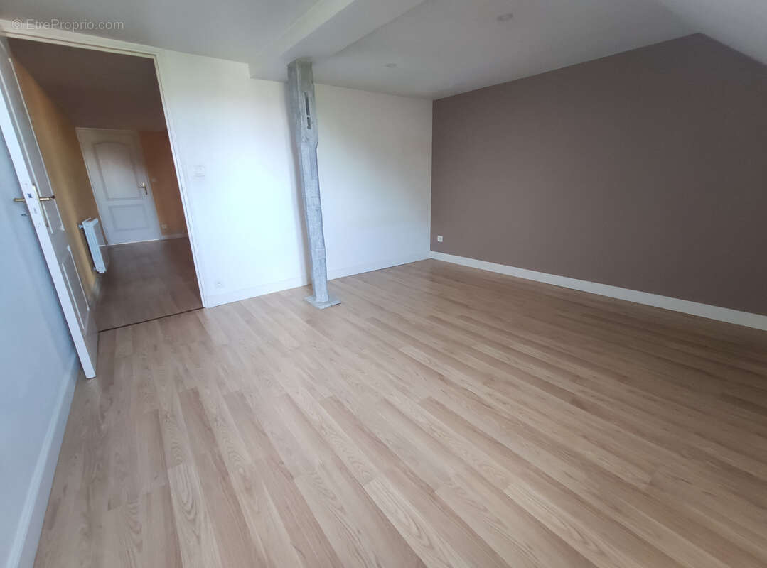 Appartement à MEUNG-SUR-LOIRE