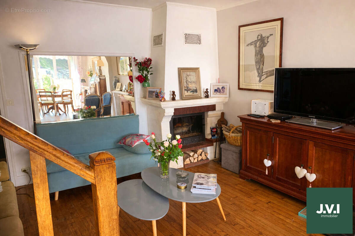 Maison à MONTMORENCY