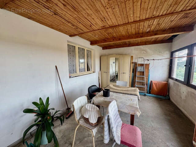 Maison à PARAY-VIEILLE-POSTE