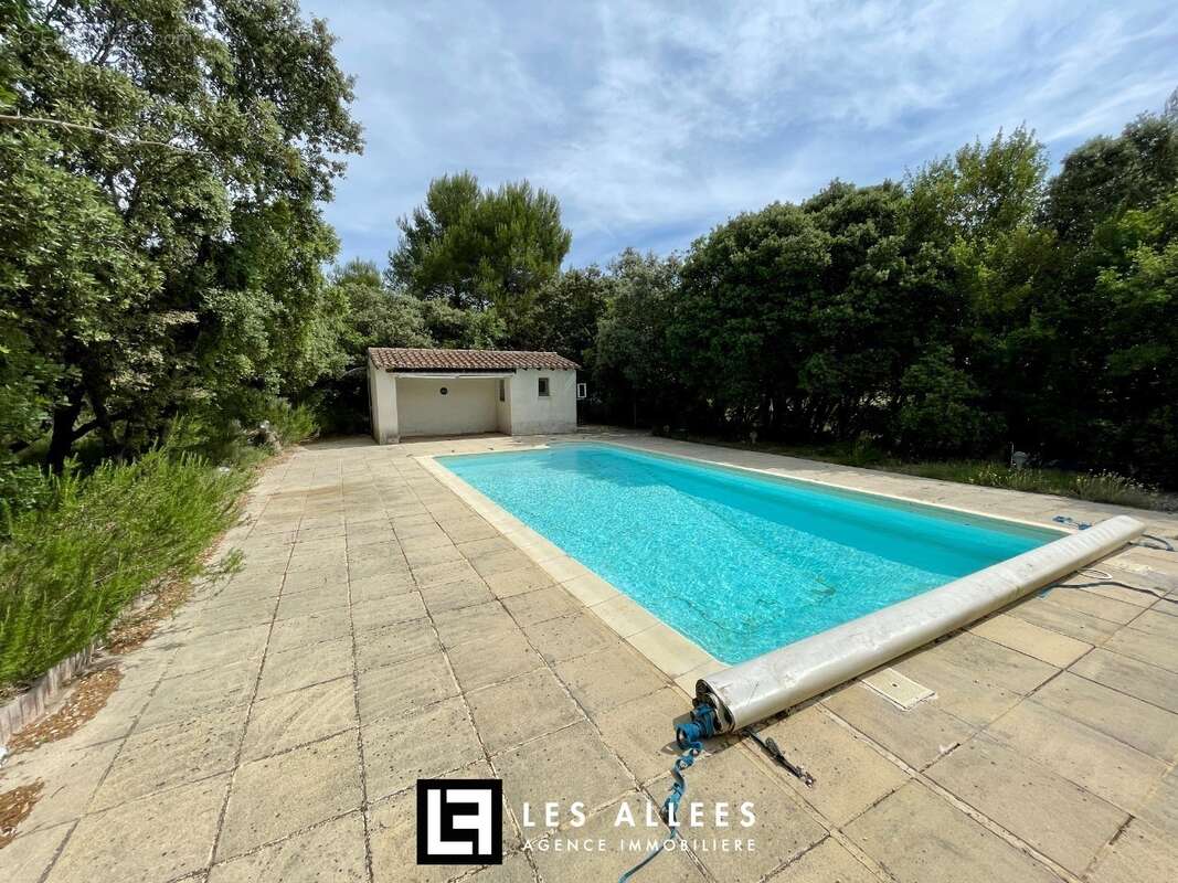 Maison 160 m² à Grignan  - photo 2