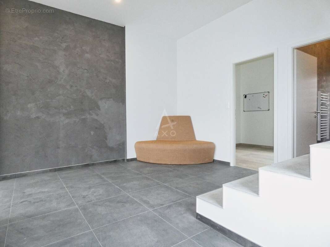 Commerce à PLESNOIS