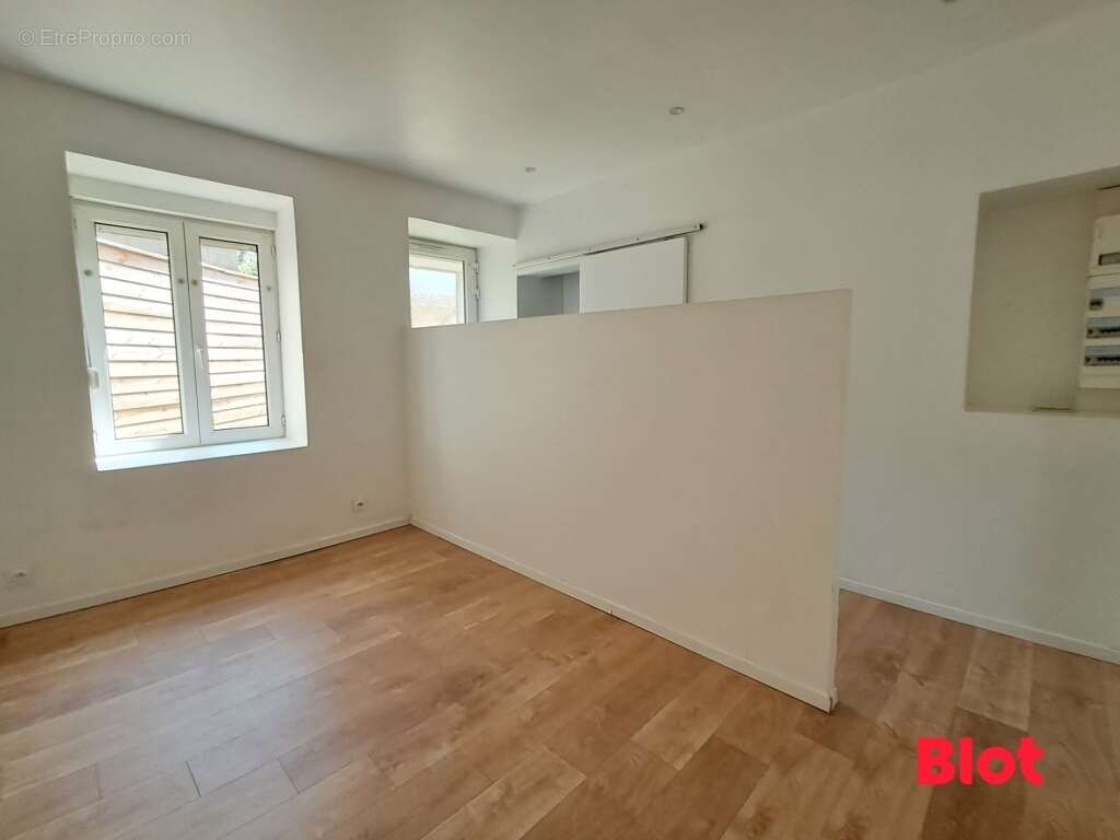 Appartement 44 m² à Plerguer  - photo 4