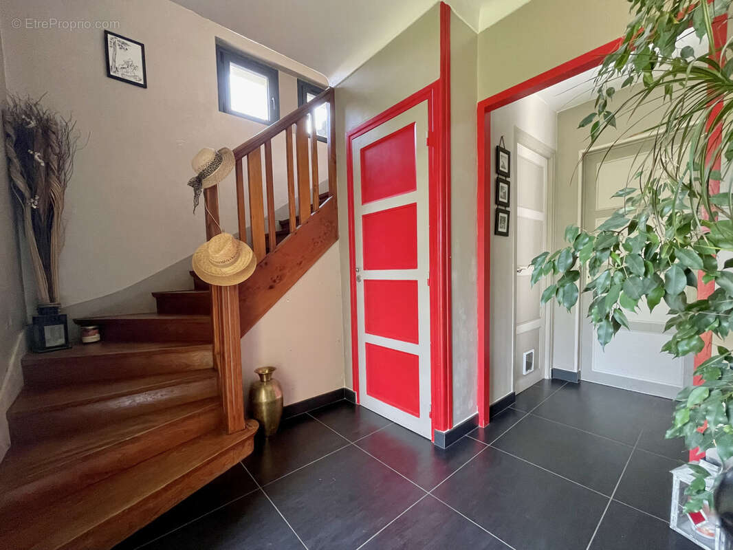 Maison à SAINT-CONTEST